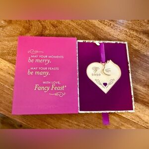 New, Open Box 2020 Fancy Feast Feastivities Cat Ornament, Collectible Limited Ed